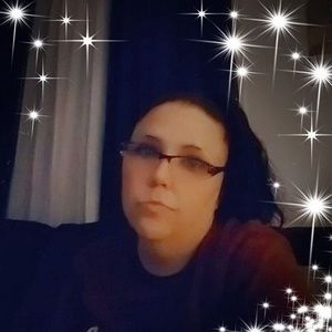 Meet your Posher, Marlas